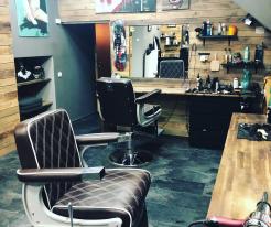 Barbers Thunderwood Plzeň